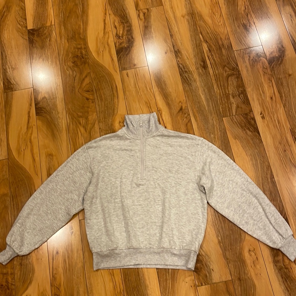 Lou & Grey Signature Soft size XS light heathered grey sweatshirt quarter zip